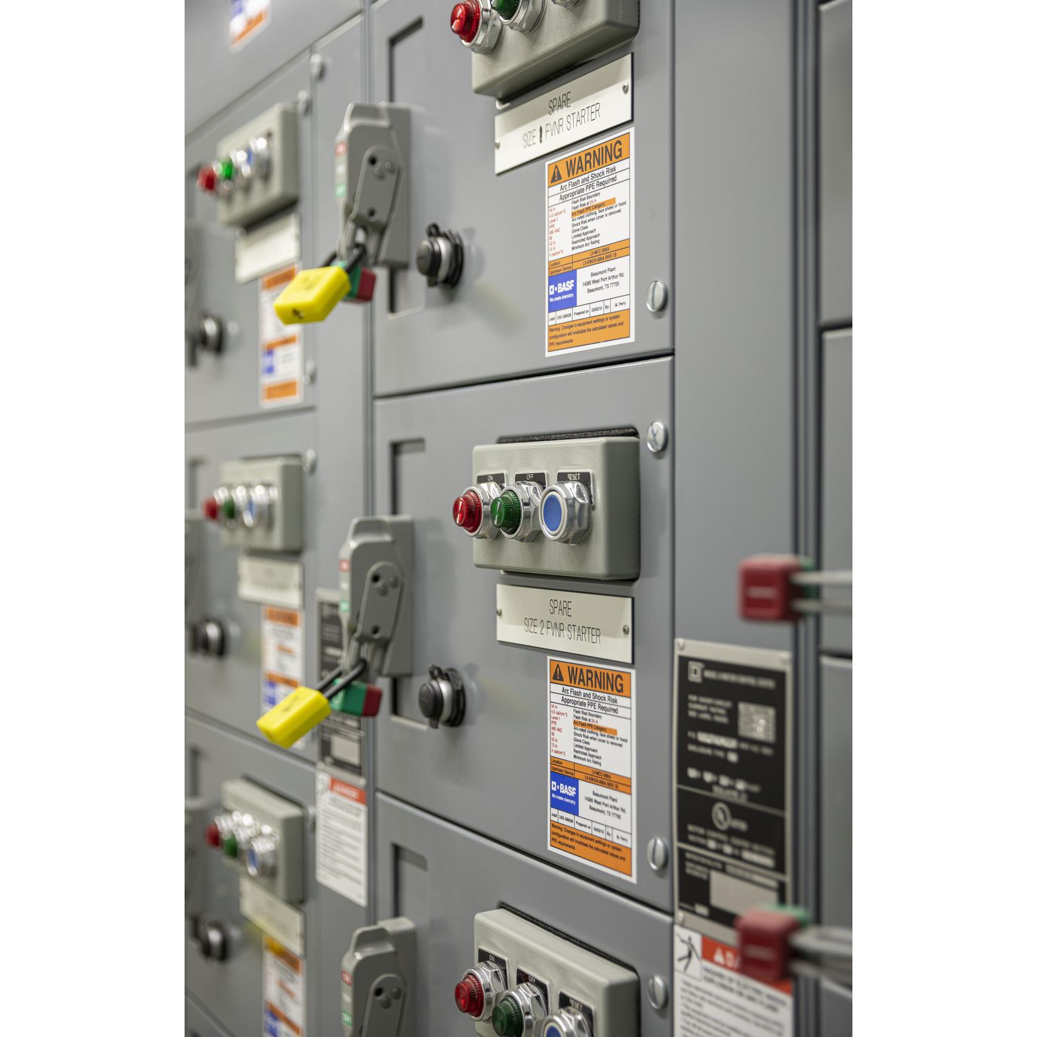 Picture of Empty enclosure control station, Harmony 9001K, Harmony 9001SK, aluminium, 4 cut outs, 30mm