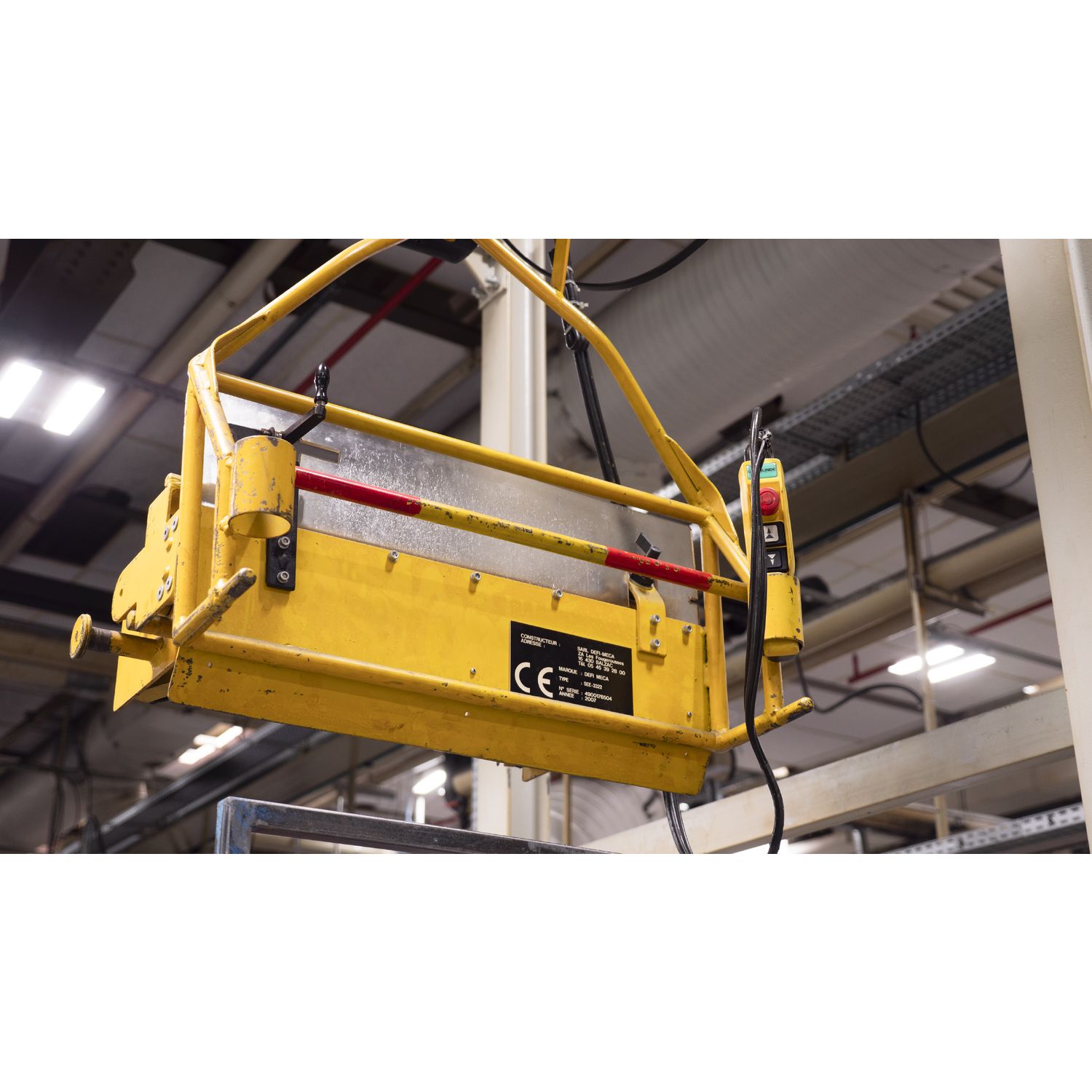 Picture of Single contact block, Harmony XAC, spring return, screw clamp terminal, 2NC