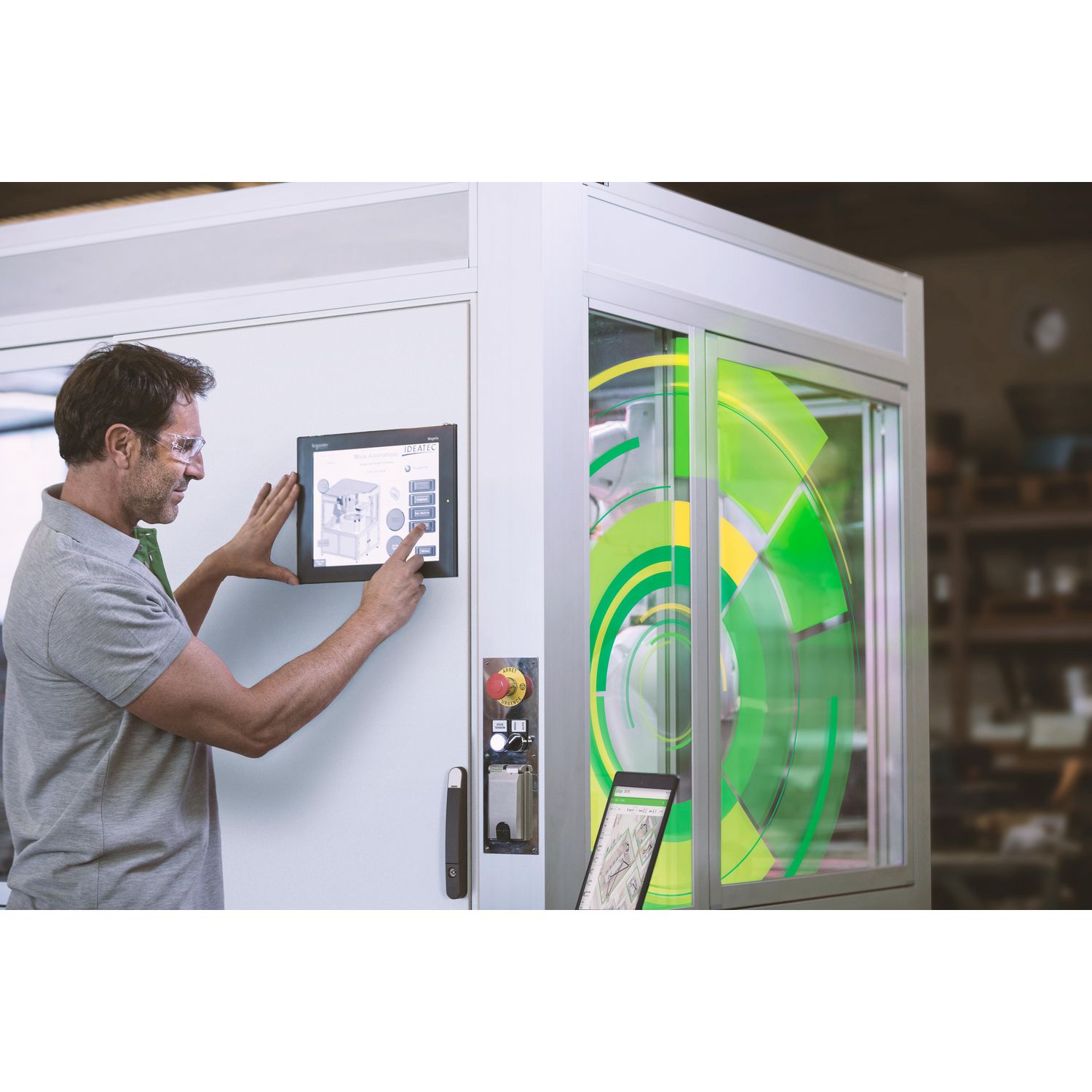 Picture of Spacial SM compact enclosure with mounting plate - 2000x800x400 mm