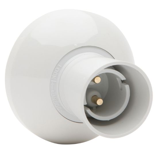 Picture of Batten Lampholder With Clip-On Cover; 3A, 250VAC, 150W, Bayonet Base, 4 x 2.5,wh