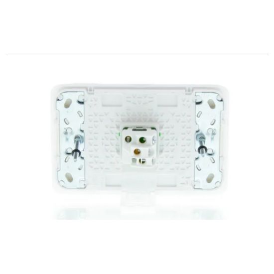 Picture of Flush Switch, Clipsal Iconic, Horizontal Mount, 1 Gang, 1-Way/2-Way, 230/240V 10AX