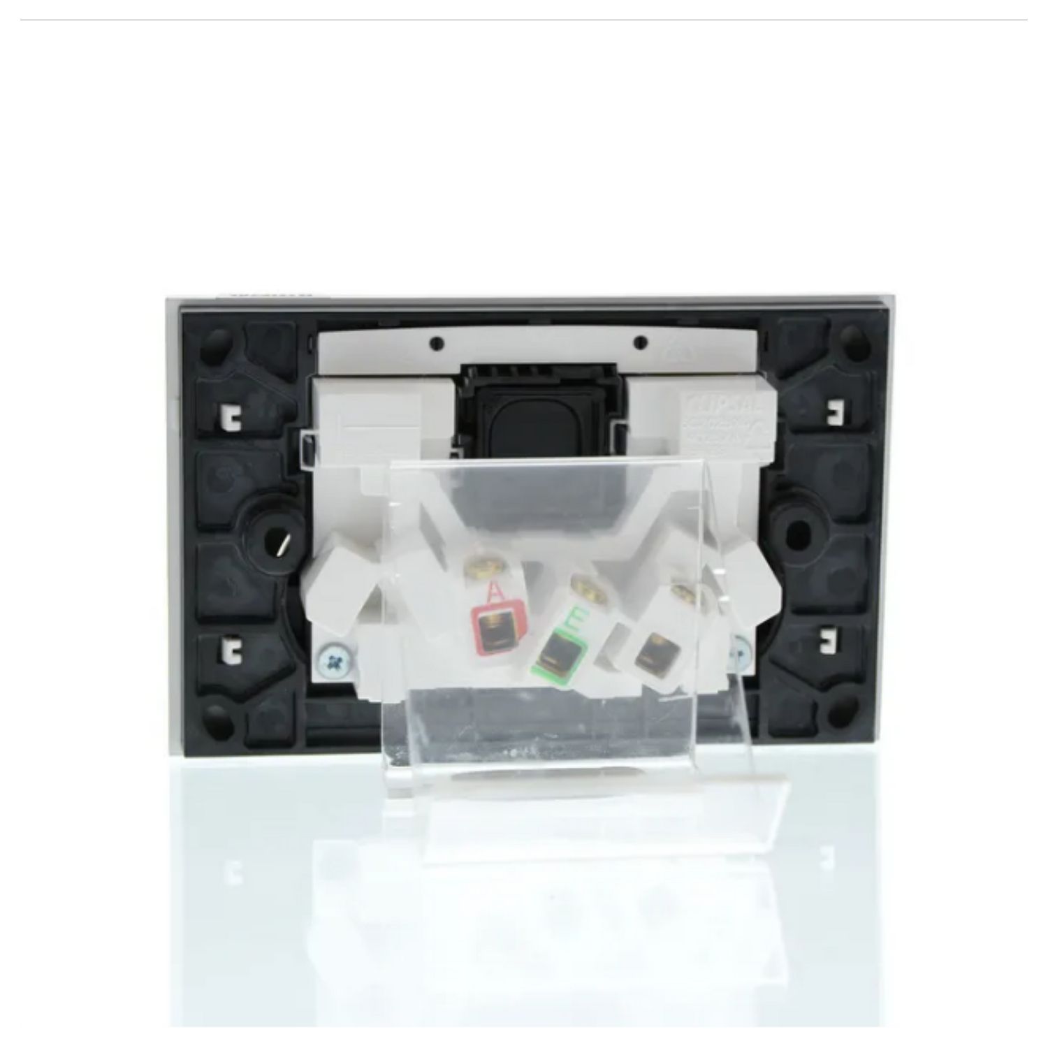 Picture of Double Power Point Cover, Saturn Zen, Horizontal Mount, 250V, 10A