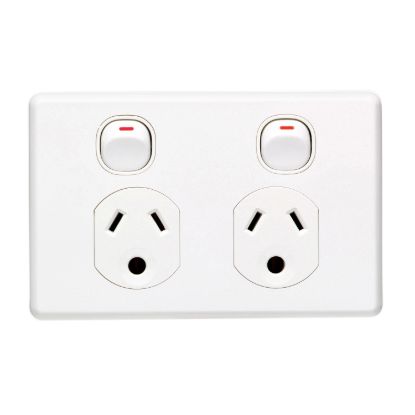 Picture of Switched Socket Outlet, Classic C2000 Series, Twin, 250V, 10A, Round Earth PIN for Lighting