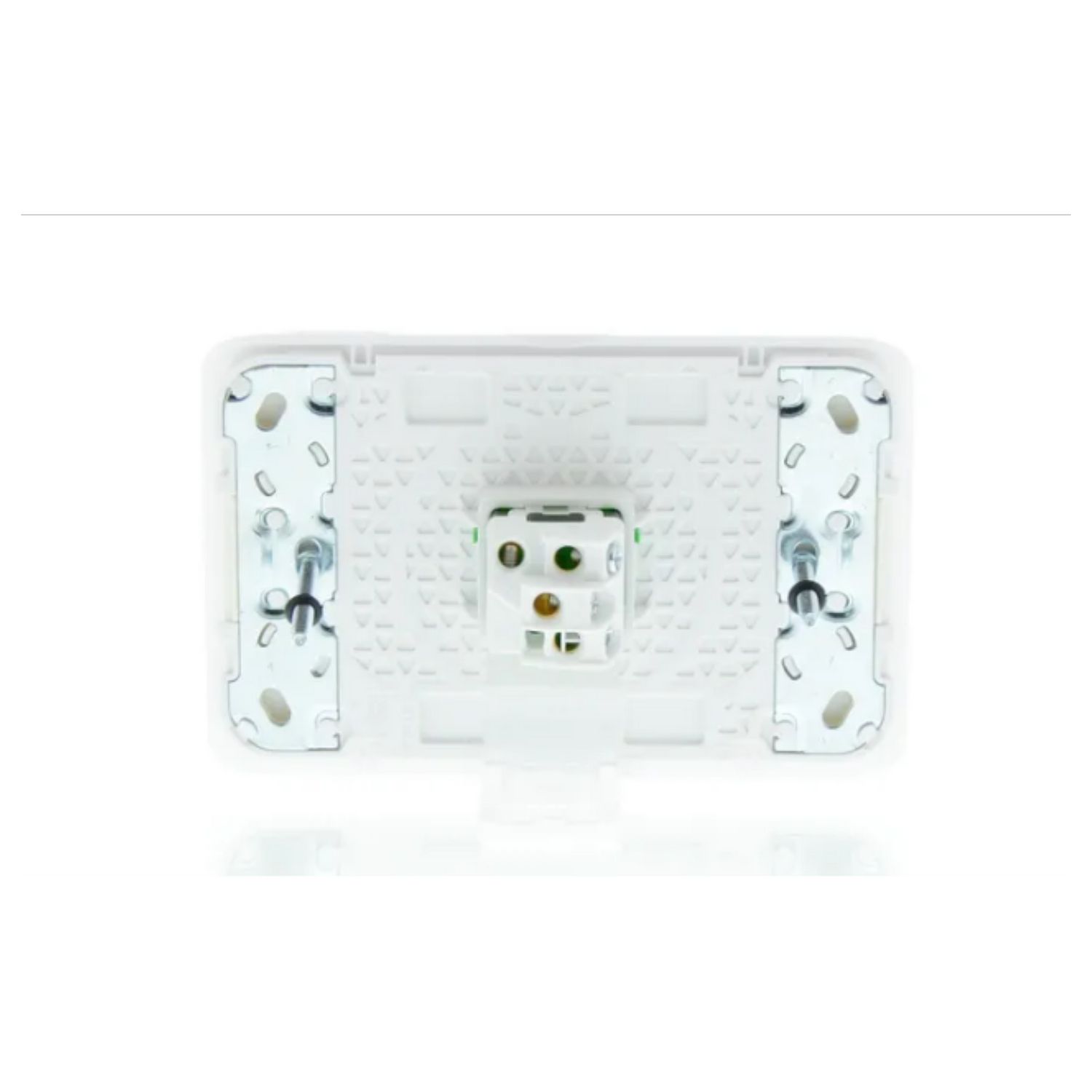 Picture of Flush Switch, Clipsal Iconic, Horizontal Mount, 1 Gang, 1-Way/2-Way, 230/240V 10AX