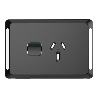 Picture of Single Power Point Skin, Pro Series, Horizontal Mount, 250V, 10A, Clip-On