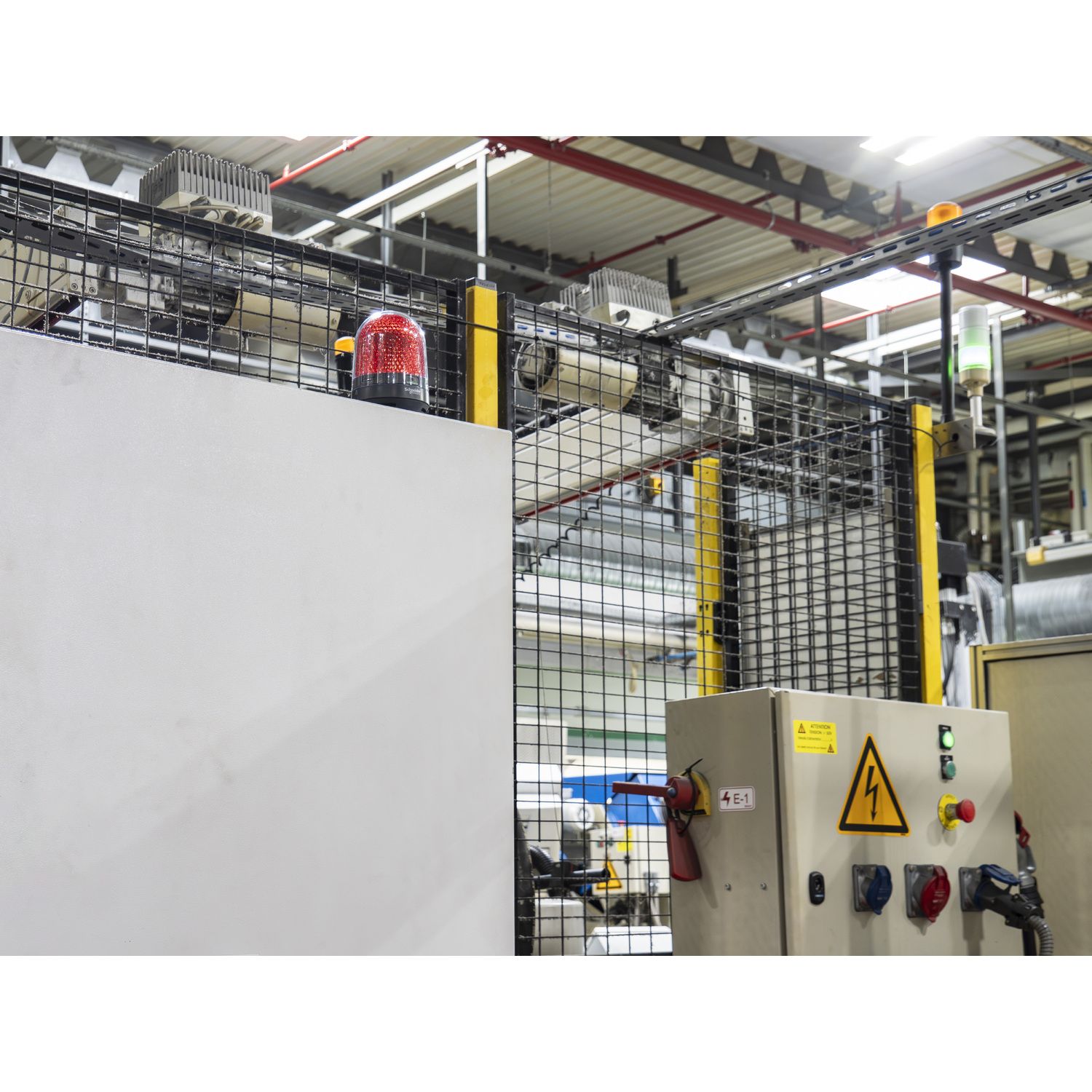 Picture of Illuminated beacon without buzzer, Harmony XVR, green, 100mm, integral LED, 100...230V AC