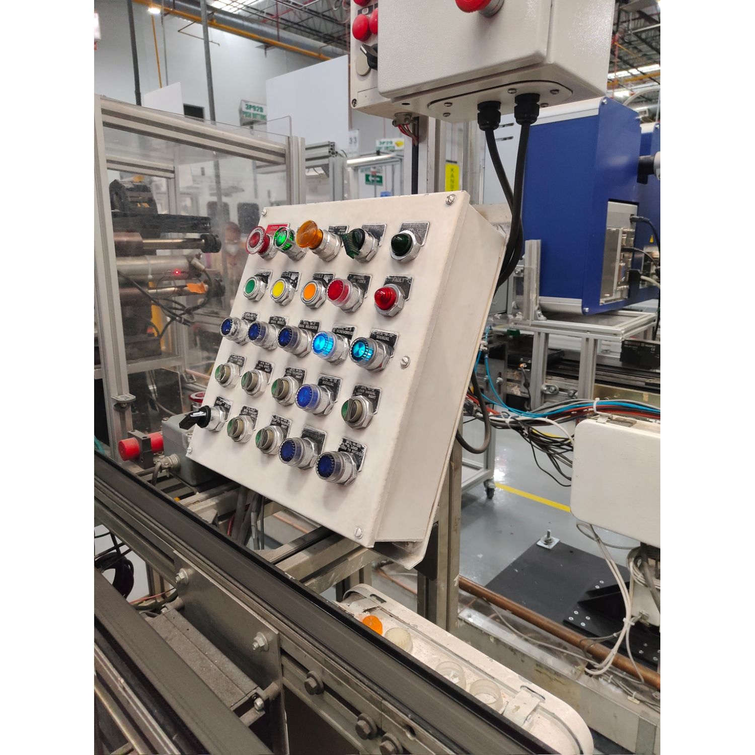 Picture of Contact block with protected terminals, Harmony 9001K, Harmony 9001SK, 0...600V, silver alloy contacts, screw clamp terminal, standard, 1NO