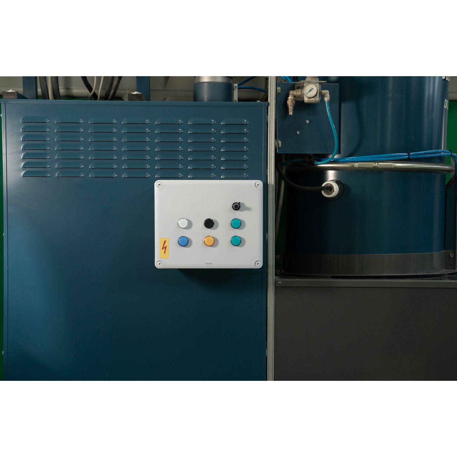 Picture of ABS box, Thalassa, IP66 IK07 RAL7035 Int.H175W105D100 Ext.H192W121D105 Opaque cover H40