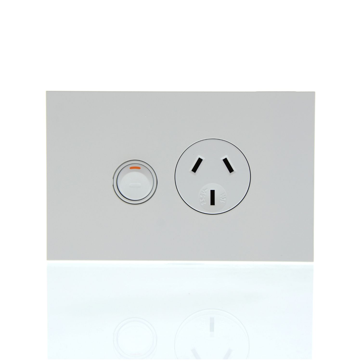 Picture of Single Power Point, Saturn Zen, Horizontal Mount, 250V, 10A